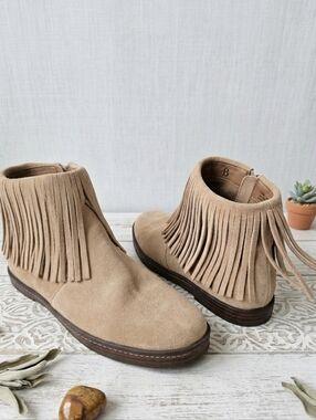 Aerosoles Good Fun Tan Suede Fringe Ankle Boots Size 10M